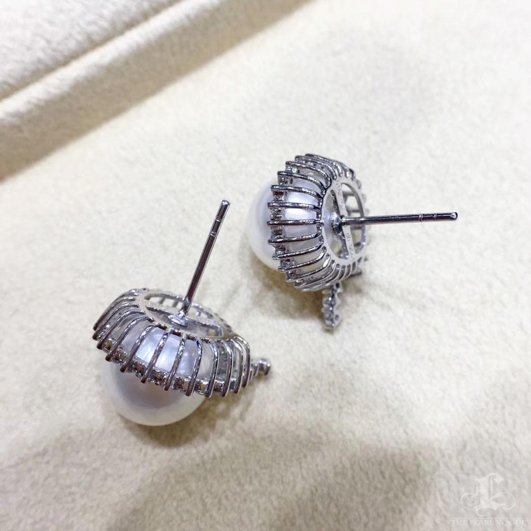 【Crown Radiance】Sunburst Aurora South Sea Pearl Diamond Earrings For Sale 1