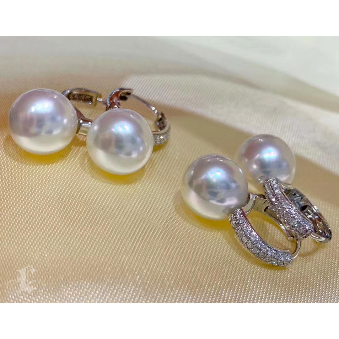 【Crown Radiance】Pavé Arch Aurora South Sea Pearl Office Earrings For Sale 3