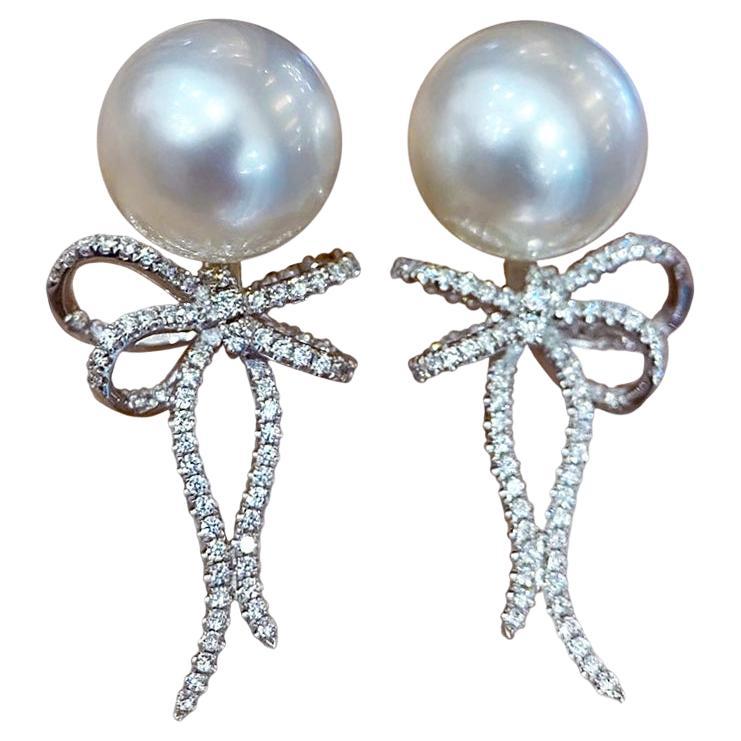 【Crown Radiance】Graceful Bow-Tied Aurora South Sea Pearl Diamond Earrings For Sale
