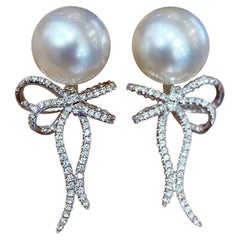 【Crown Radiance】Graceful Bow-Tied Aurora South Sea Pearl Diamond Earrings