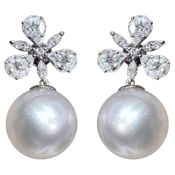 【Crown Radiance】Blossom Crown Aurora South Sea Pearl Diamond Stud Earrings For Sale