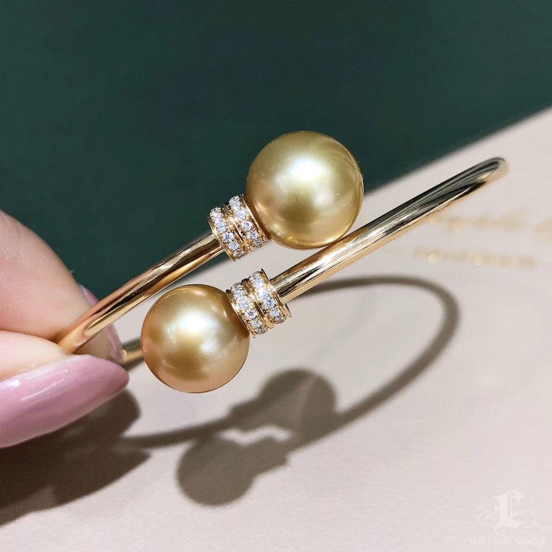 Women's 【Crown Radiance】Dual Glow Golden South Sea Pearl Diamond Cuff Bracelet For Sale