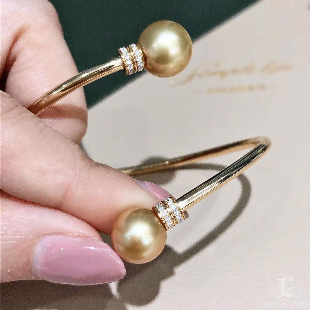 【Crown Radiance】Dual Glow Golden South Sea Pearl Diamond Cuff Bracelet For Sale 3