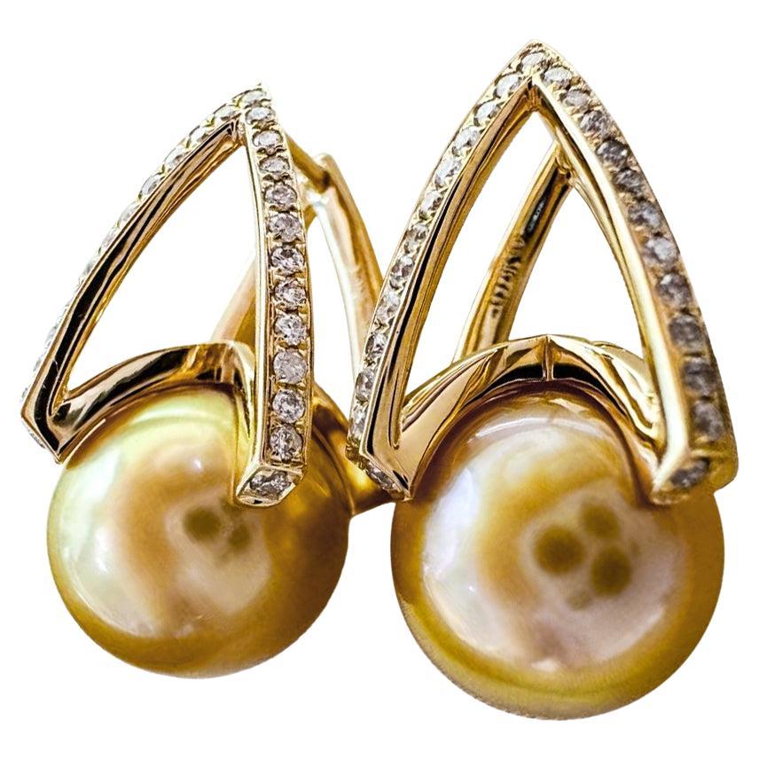 【Sculpted Geometry】Golden Arch Aurora South Sea Pearl Earrings