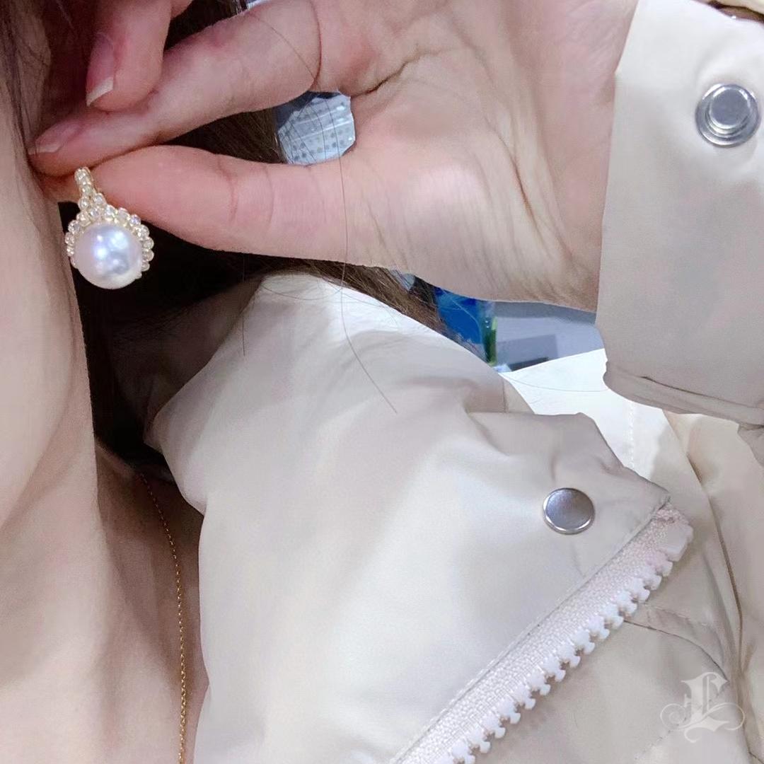Uncut 【Crown Radiance】Golden Halo Aurora South Sea Pearl Diamond Earrings For Sale