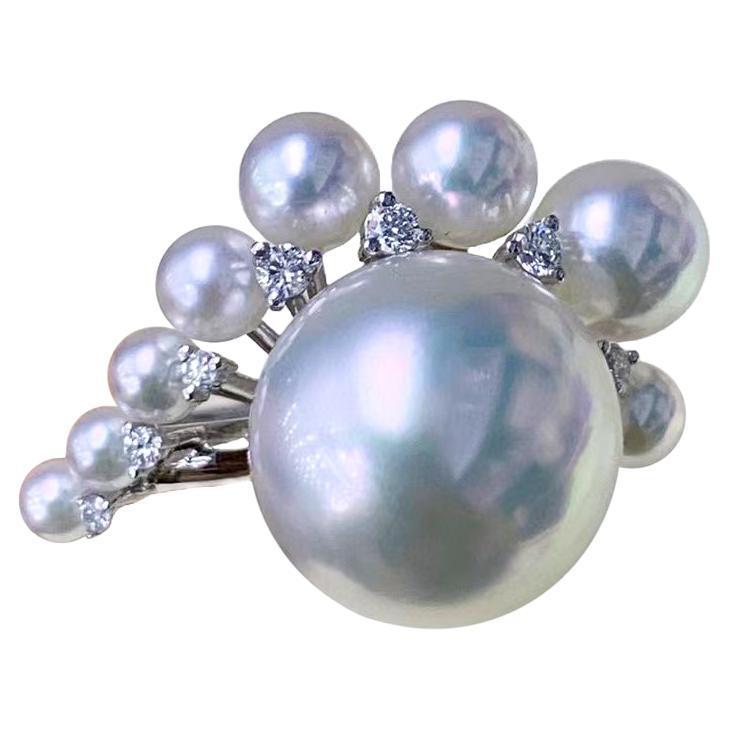 【Lustre Arc】Modern Aurora South Sea Pearl & Akoya Diamond Cluster Ring For Sale
