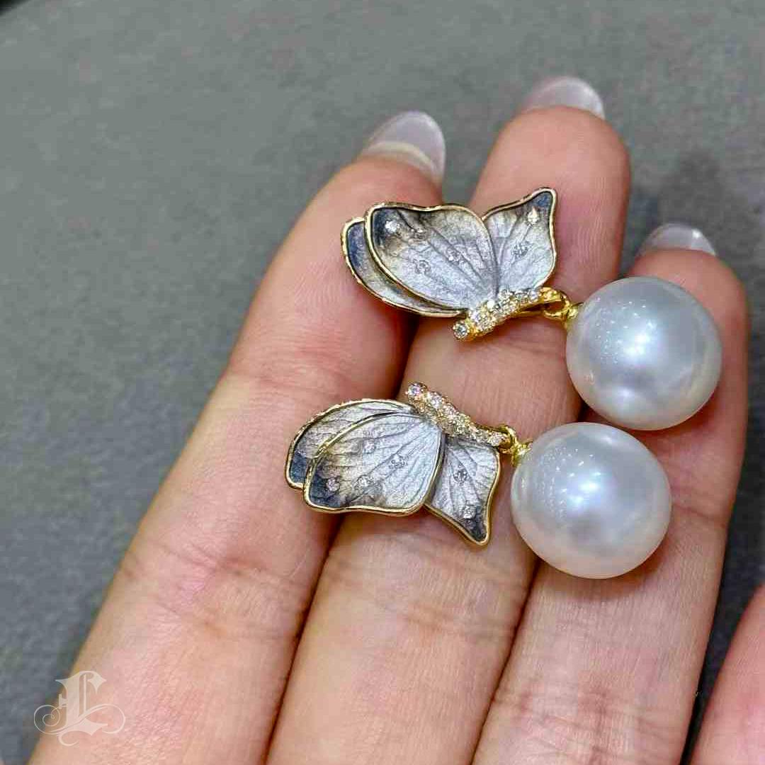 Whispering Wings Aurora South Sea Pearl Diamond Dush Earrings 2
