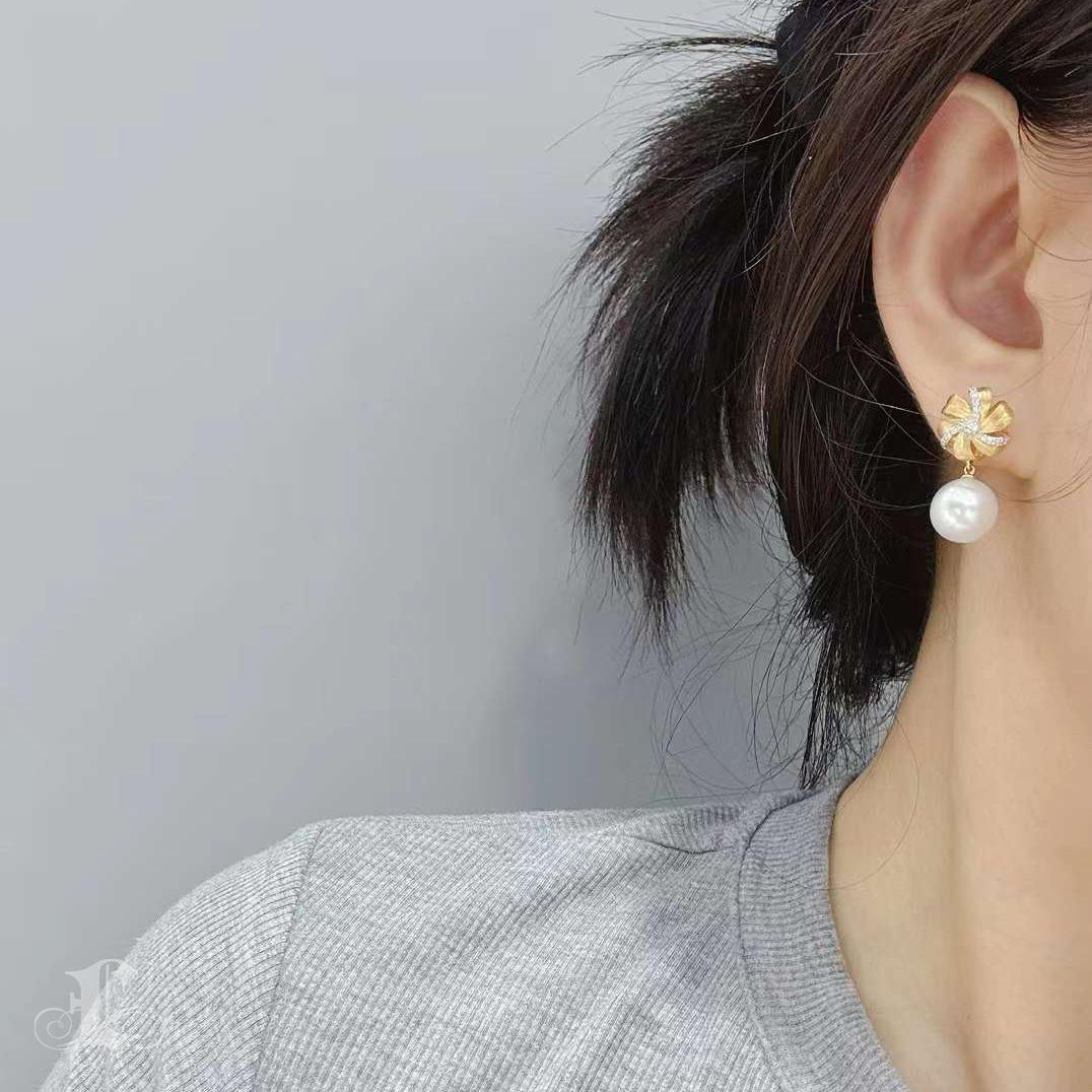 Uncut 【Crown Radiance】Golden Bloom Aurora South Sea Pearl Diamond Gala Earrings For Sale