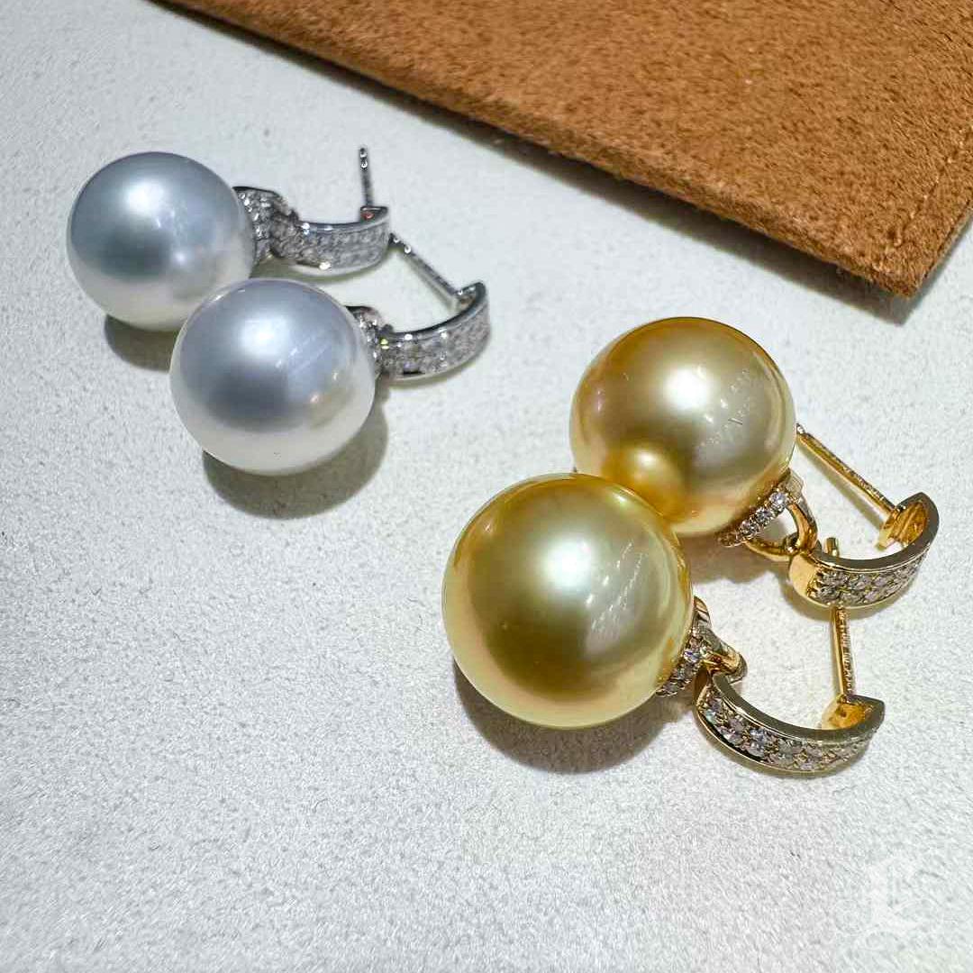 【Sculpted Geometry】Aurora South Sea Pearl Diamond Drop Earrings – White or Golde For Sale 2