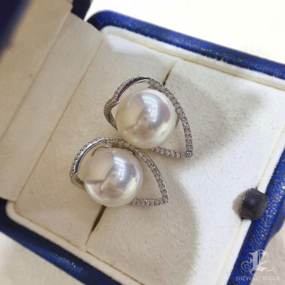 【Sculpted Geometry】Teardrop Halo Aurora South Sea Pearl Evening Earrings For Sale 3