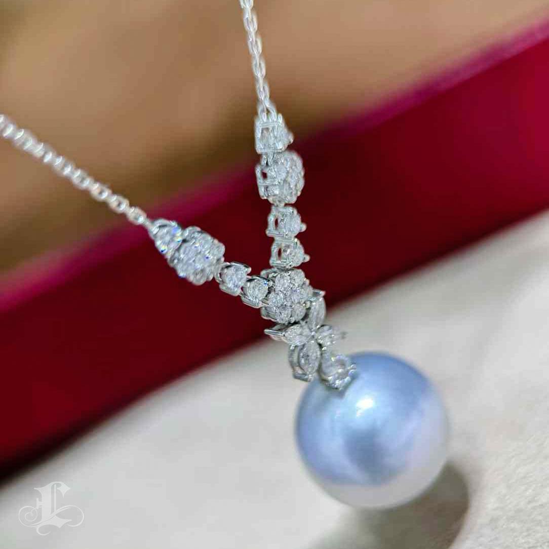 【Crown Radiance】Frost Branch Aurora South Sea Pearl Diamond Pendant Necklace For Sale 1