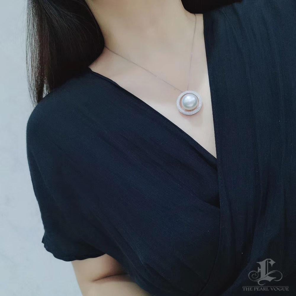 Non taillé 【Sculpt Geometry】Celestial Halo Aurora South Sea Pearl Diamond Pendentif en vente