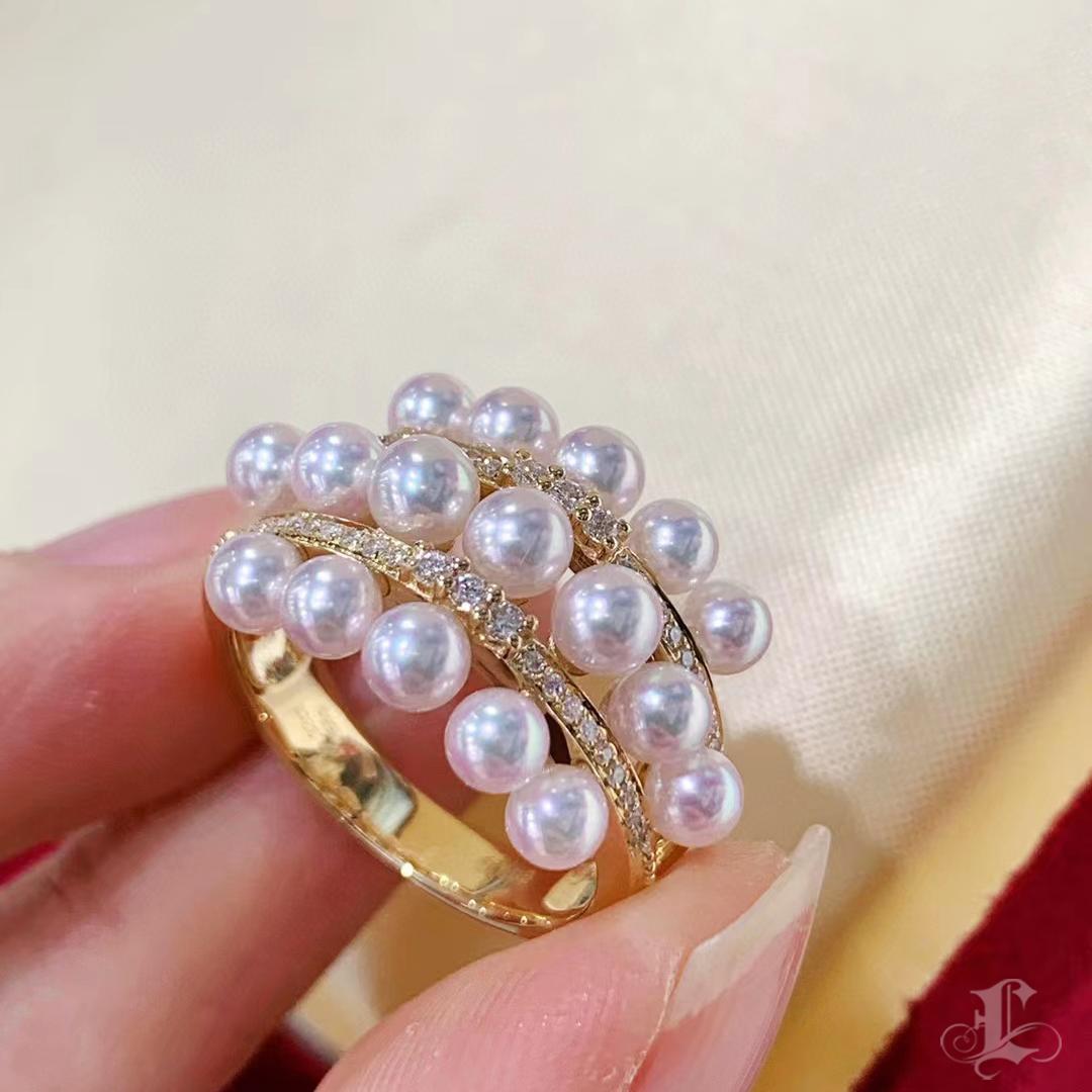 【Lustre Arc】Trio-Band Aurora Baby Akoya Pearl & Diamond Ring For Sale 1