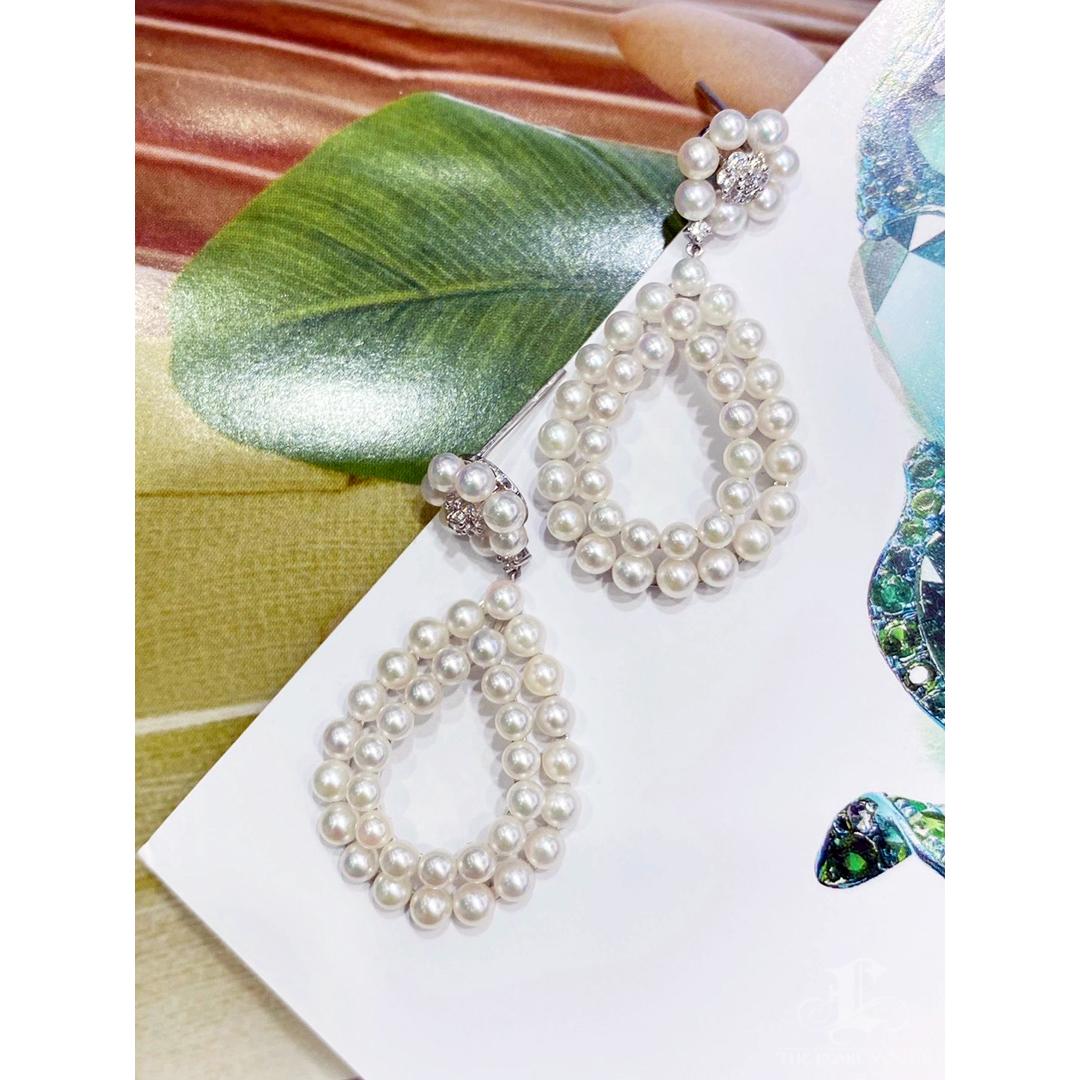 【Crown Radiance】Blooming Aurora Akoya Pearl Diamond Gala Earrings For Sale 1