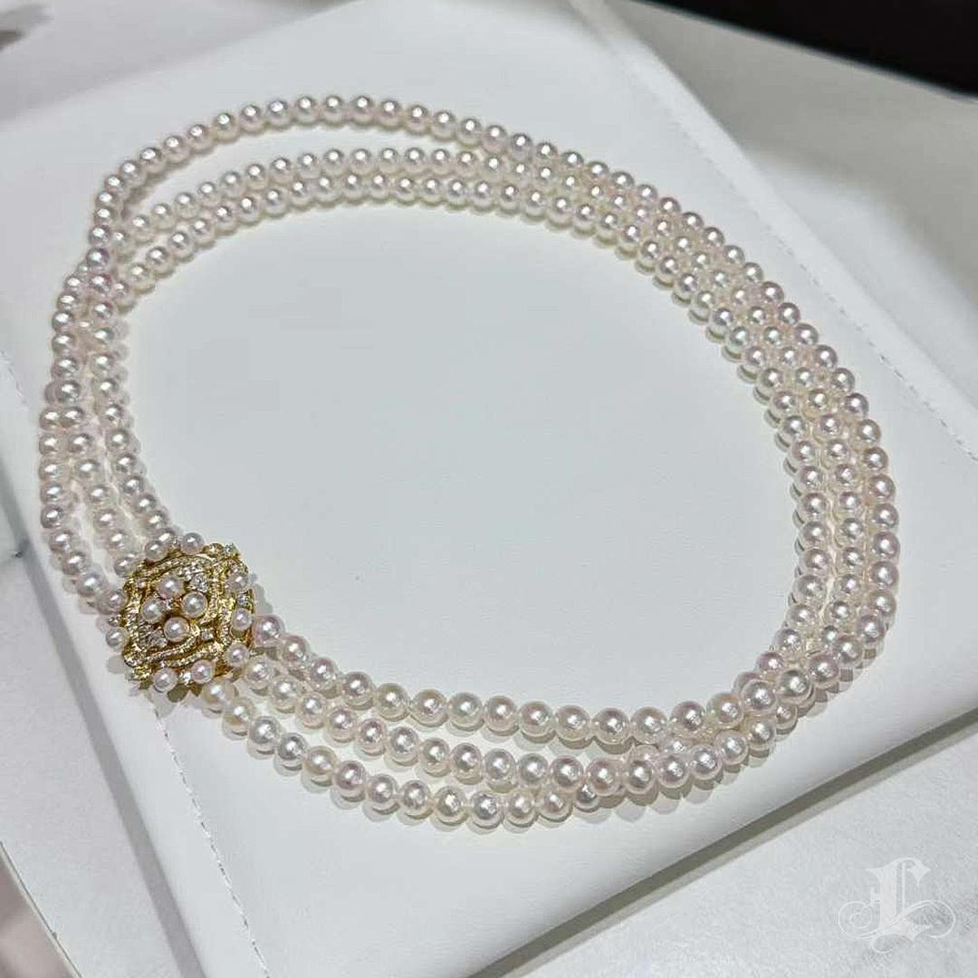 【Crown Radiance】Baroque Medallion Aurora Baby Akoya Pearl Triple-Strand Necklace For Sale 2