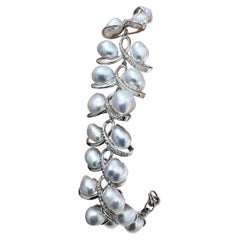 【Lustre Arc】Dancing Leaves Aurora Keshi Pearl & Diamond Bracelet
