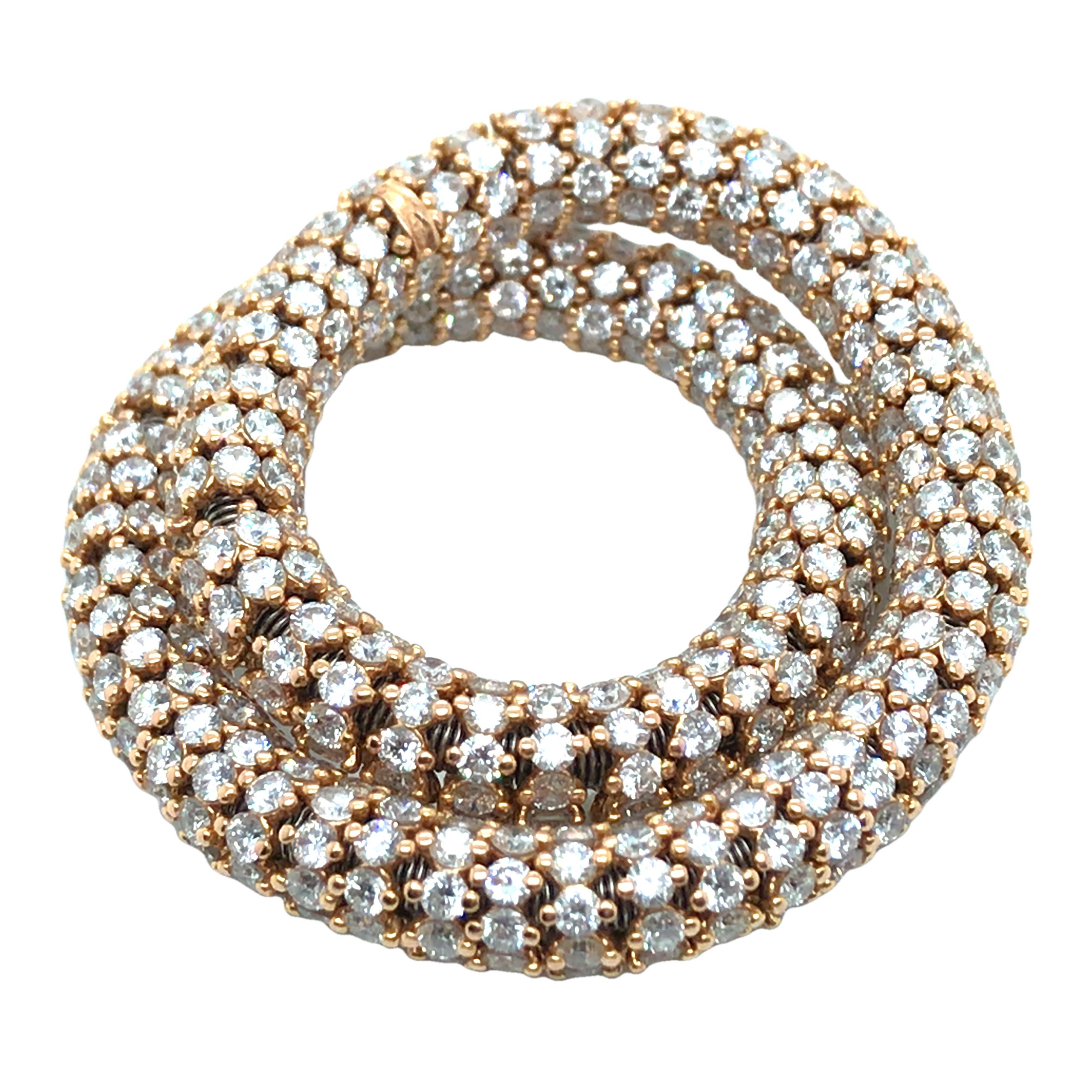 Pulsera de diamantes de oro de 18 quilates Corte redondo en venta