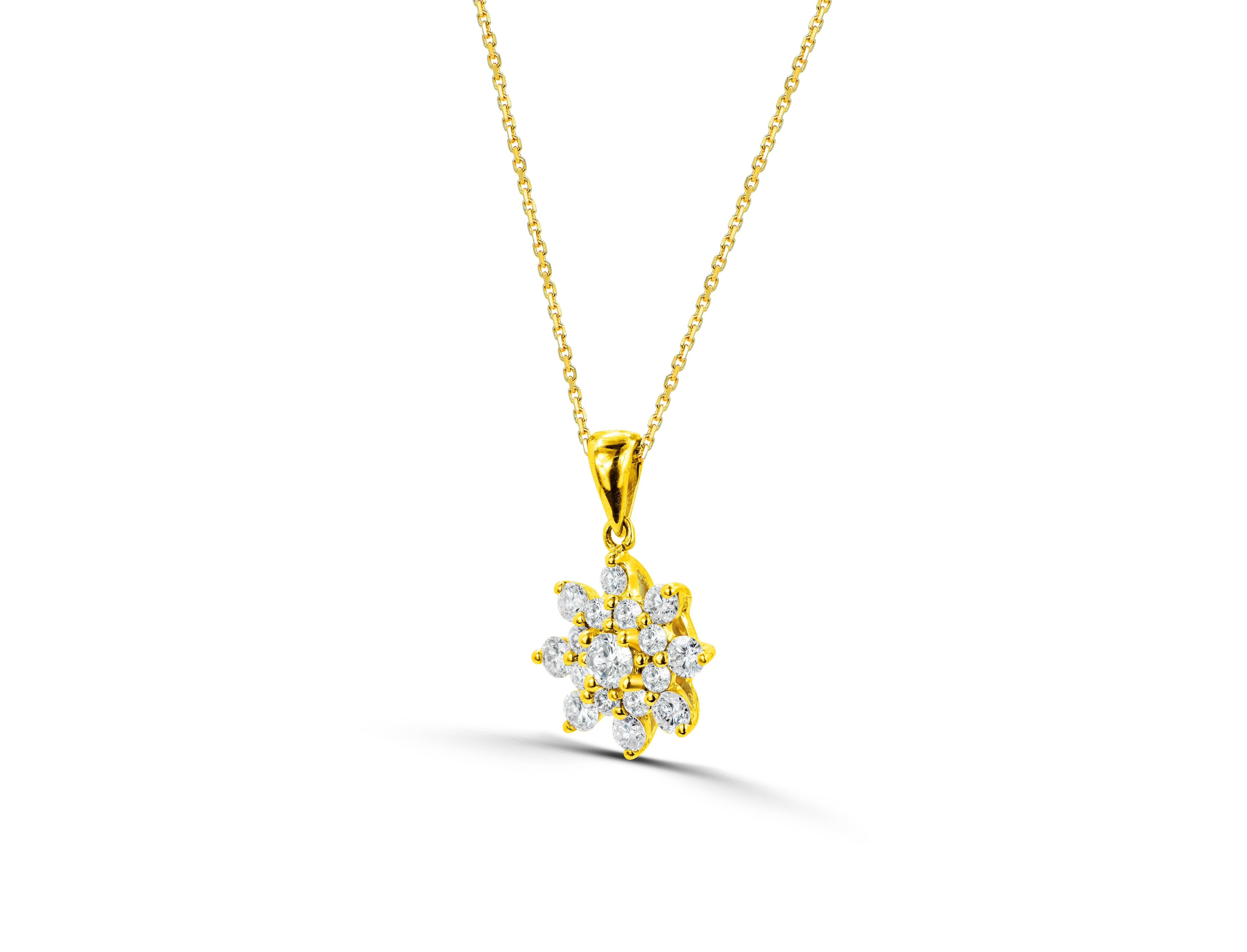 Modern 18k Gold Diamond Cluster Necklace Flower Cluster Necklace Minimalist Necklace For Sale