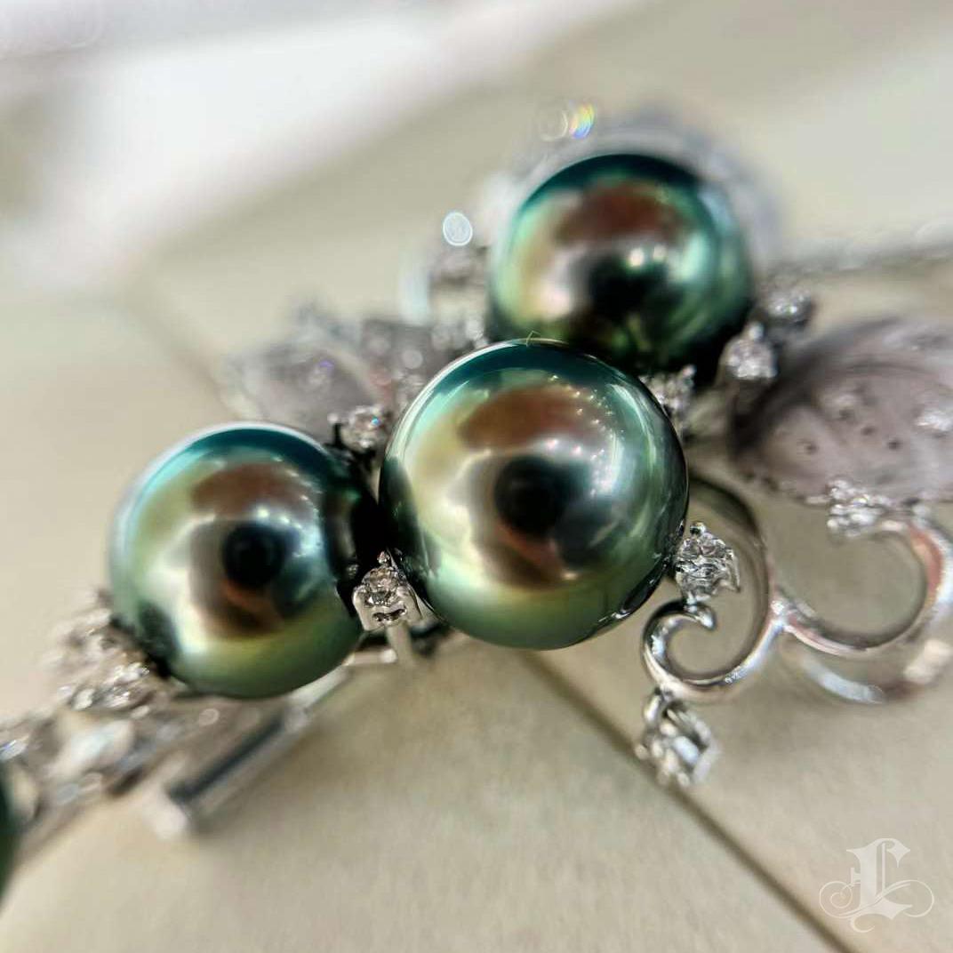 Convertible 2-in-1 Floral Brooch Pendant in Diamond Dust & South Sea Pearl 3