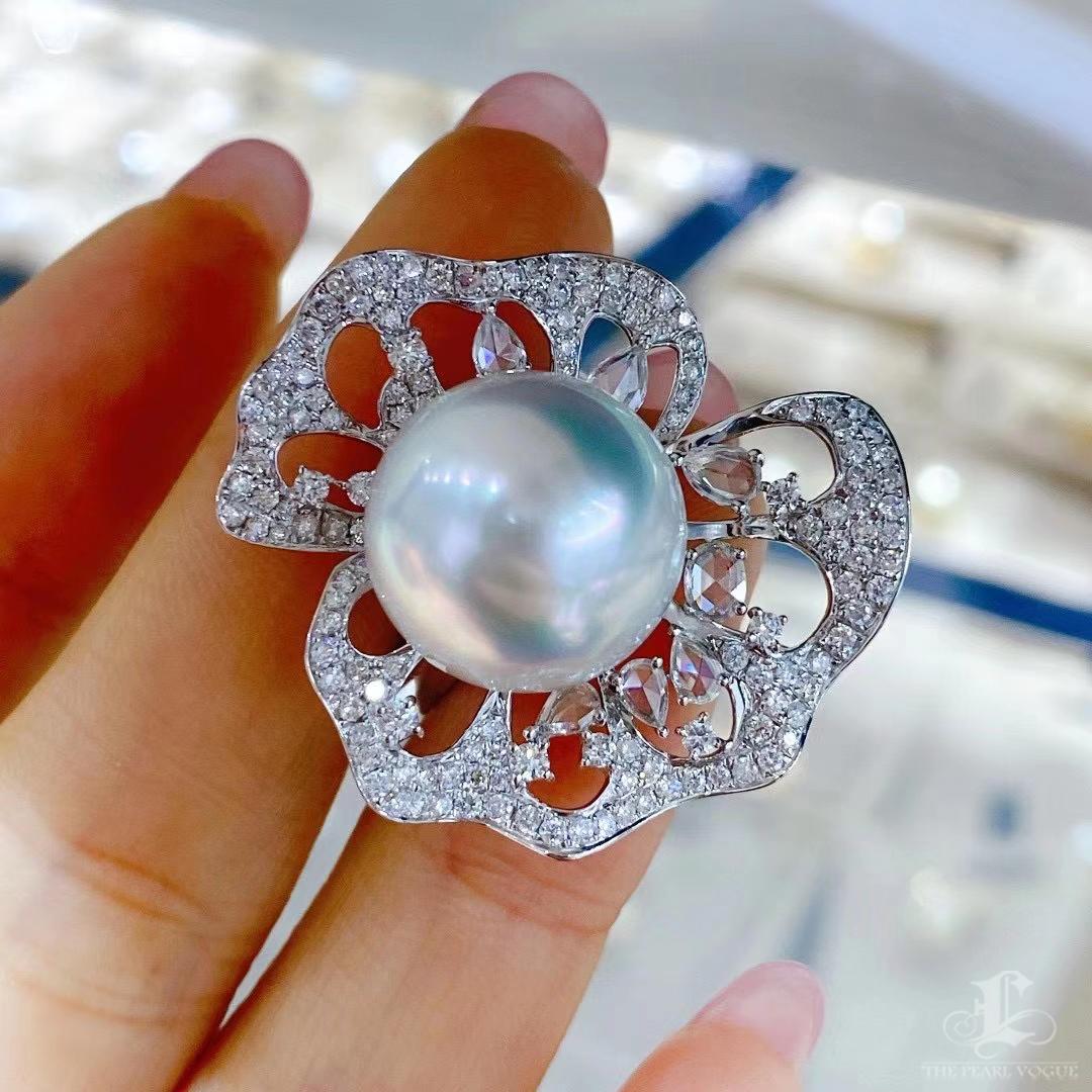 【Vine Symphony】Convertible Blooming Aurora South Sea Pearl Diamond Ring Pendant in vendita 3