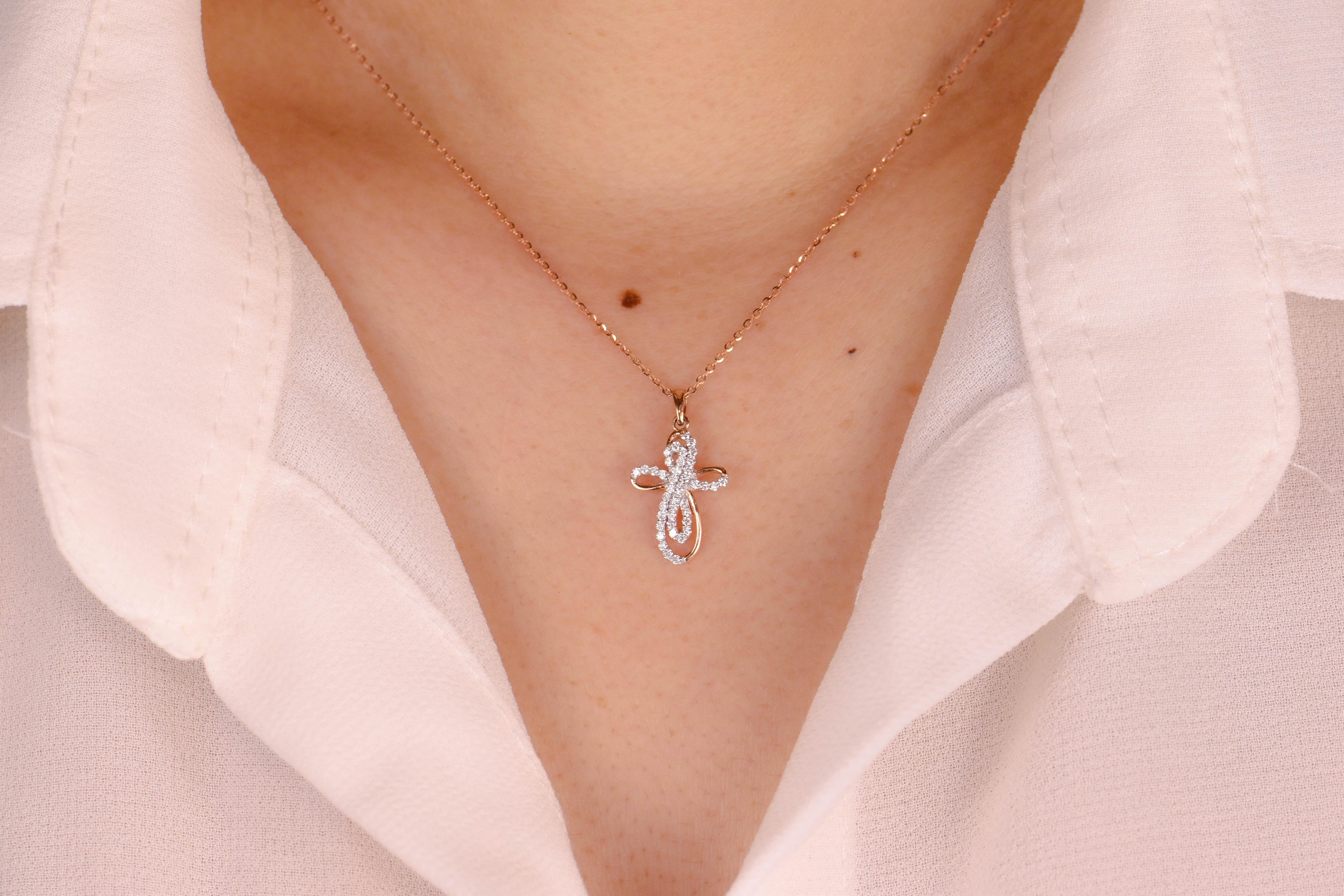 18k Gold Diamond Cross Necklace Diamond Cross Pendant Communion Gift For Sale 6
