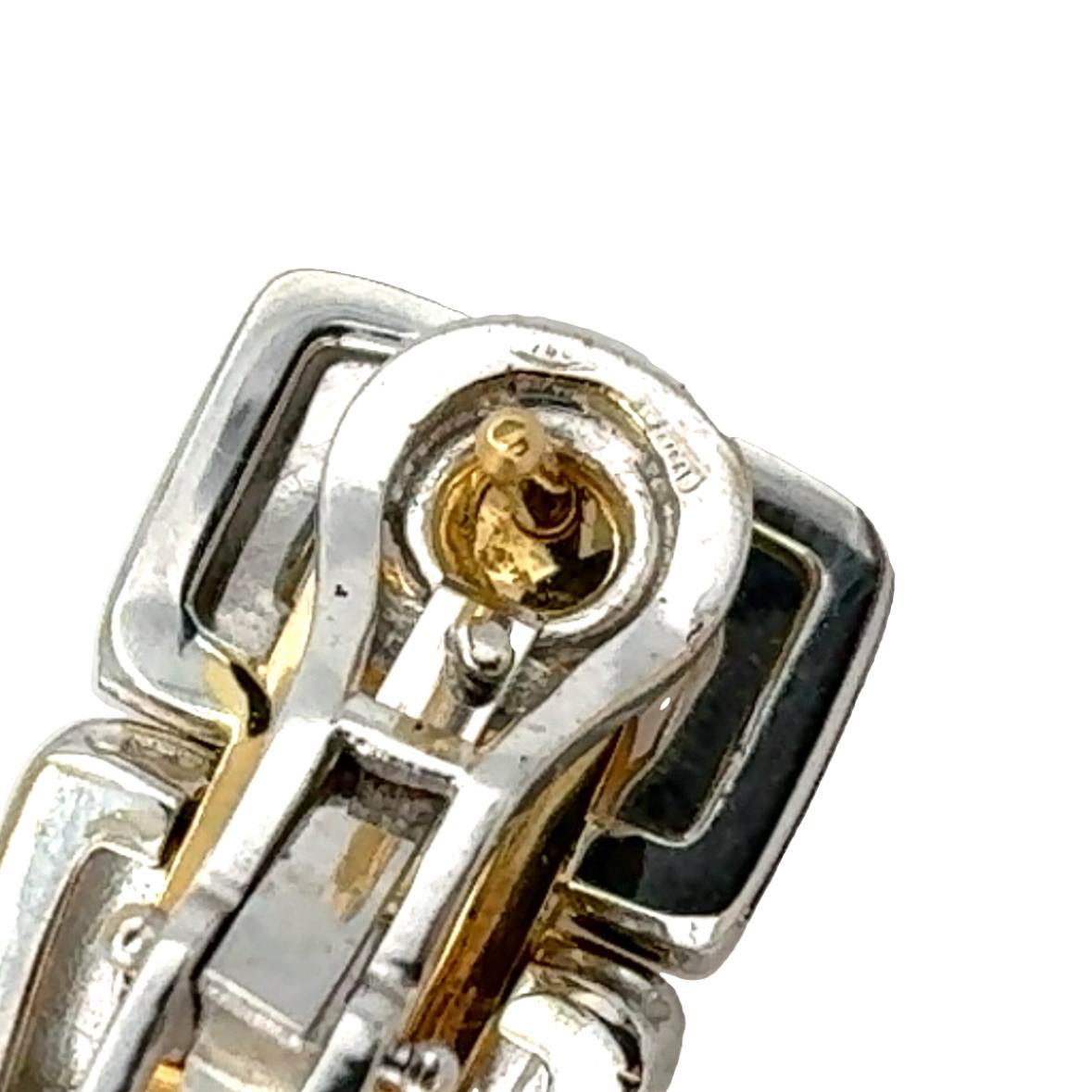 Donna Orecchini pendenti con diamanti in oro 18K in vendita