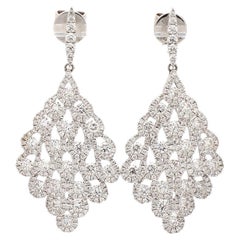 Pendientes Colgantes de Oro de 18 K y Diamantes con Brillantes Redondos