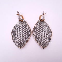 18K Gold Diamond Dangling Earrings