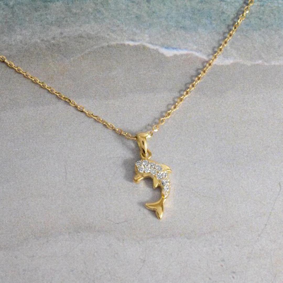 Round Cut 18k Gold Diamond Dolphin Necklace Sea Life Dainty Dolphin Charm For Sale