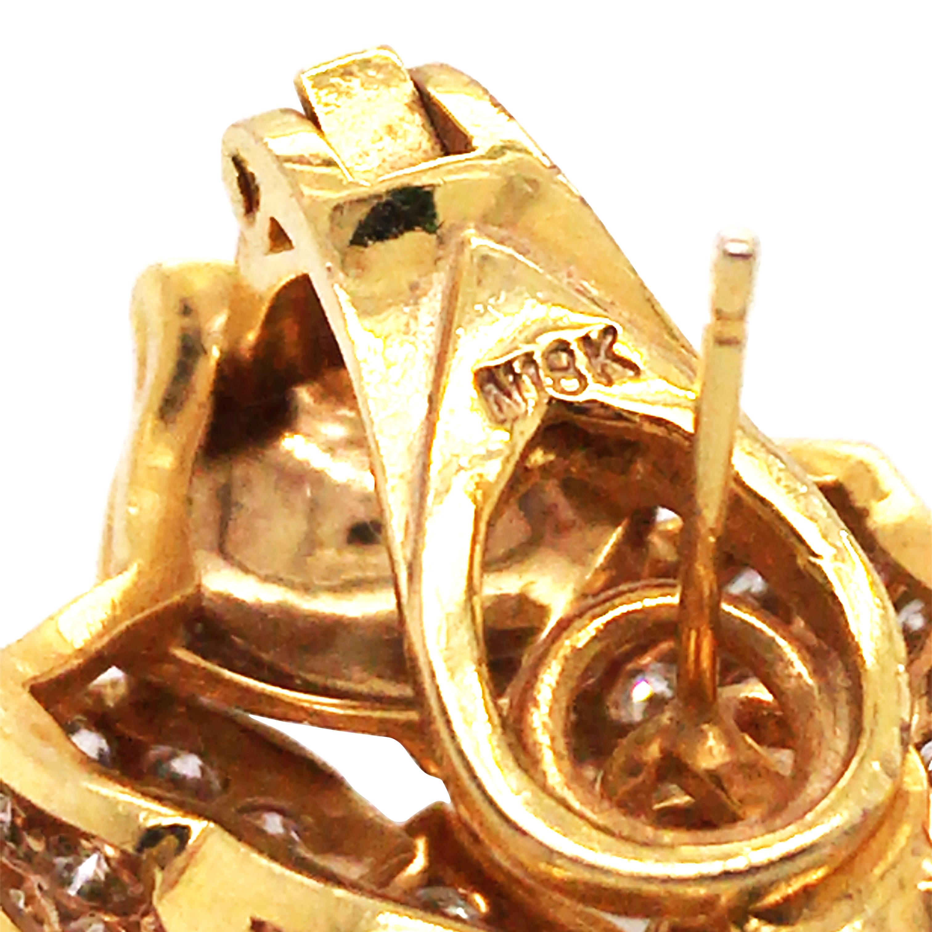 Taglio rotondo Orecchini con diamanti in oro 18K in vendita