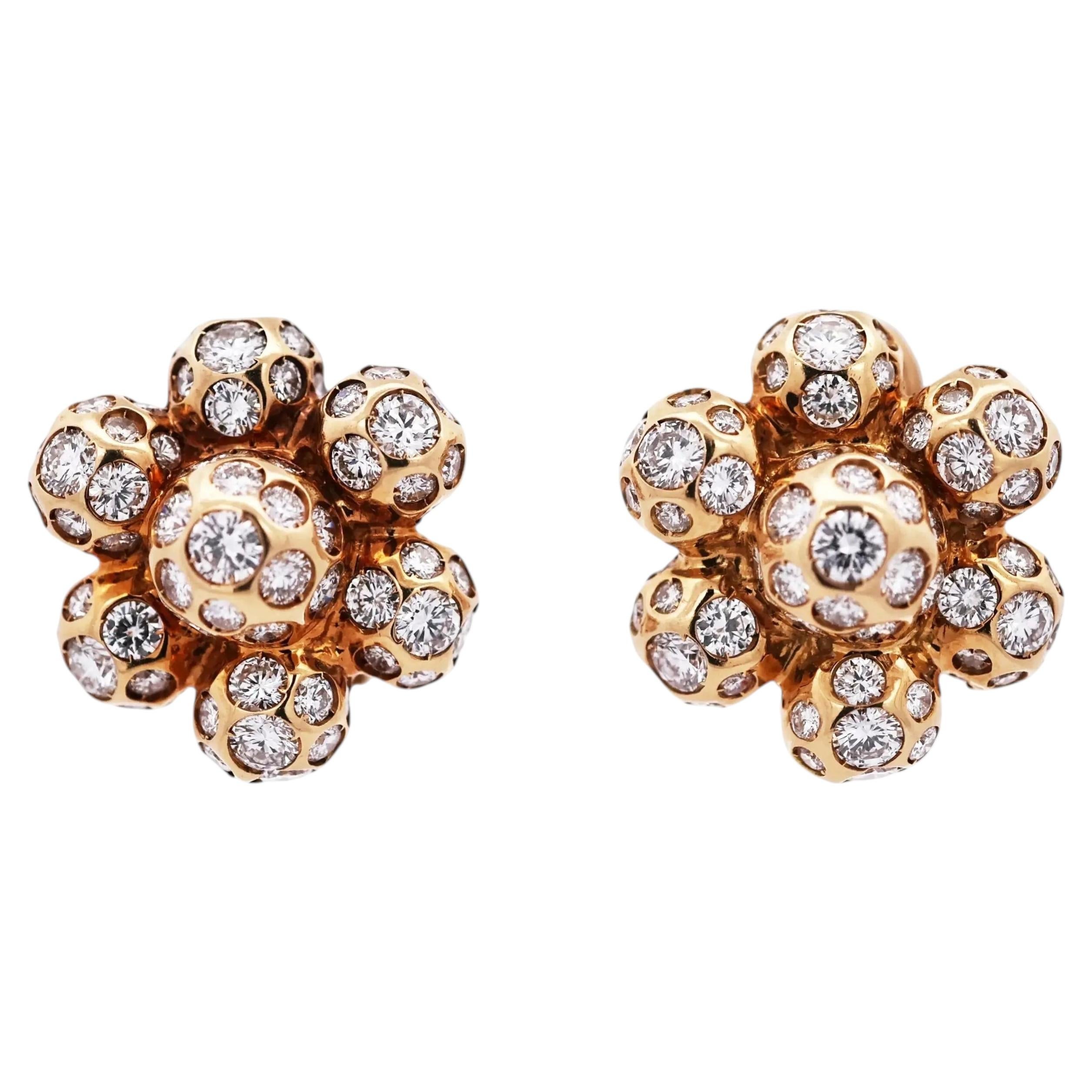 18 Karat Gold Diamant-Ohrringe im Angebot