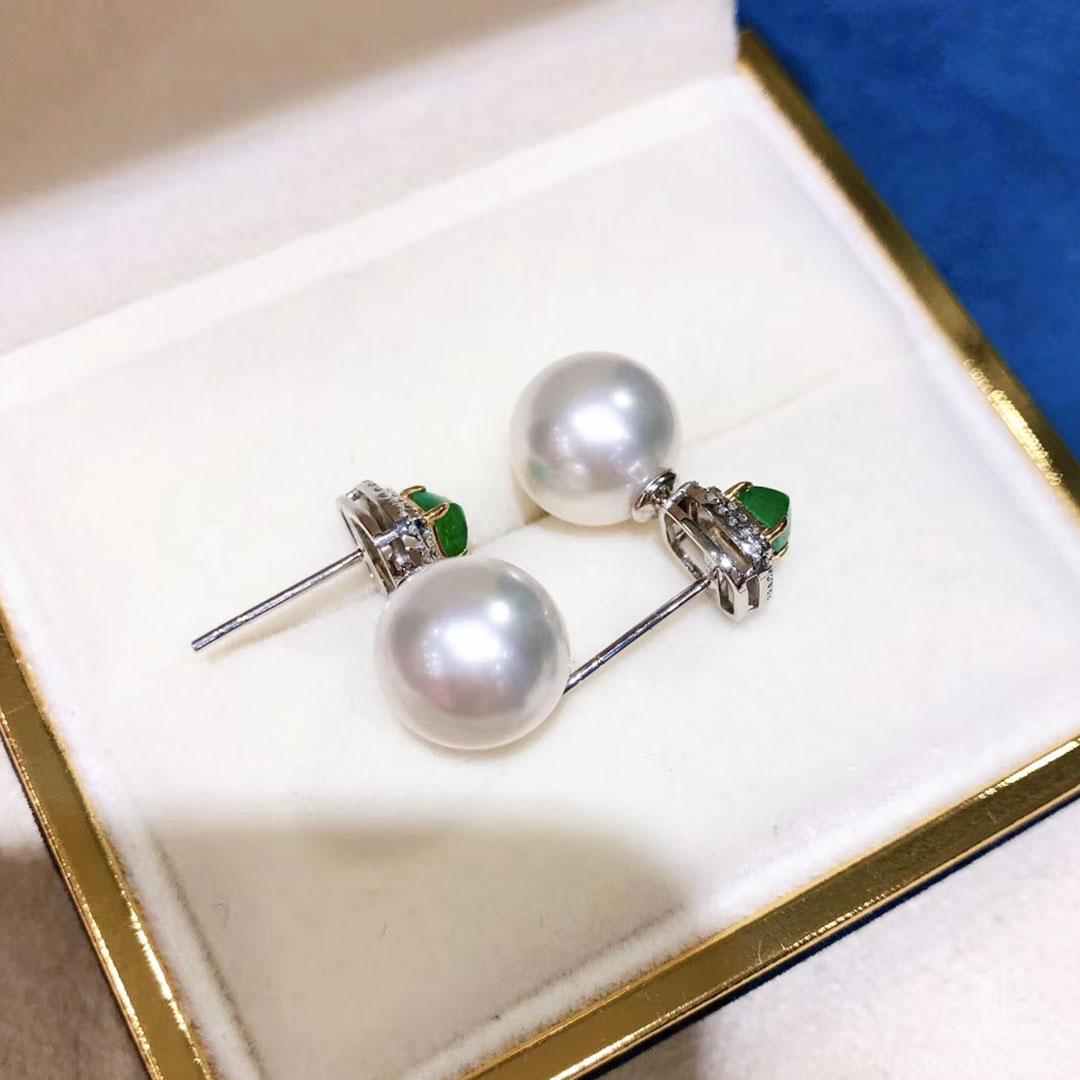 【Crown Radiance】Emerald Crown Aurora South Sea Pearl Diamonds Earrings For Sale 1