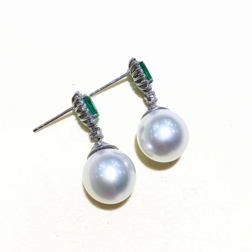 Women's 【Crown Radiance】Emerald Crown Aurora South Sea Pearl Drop Earrings For Sale