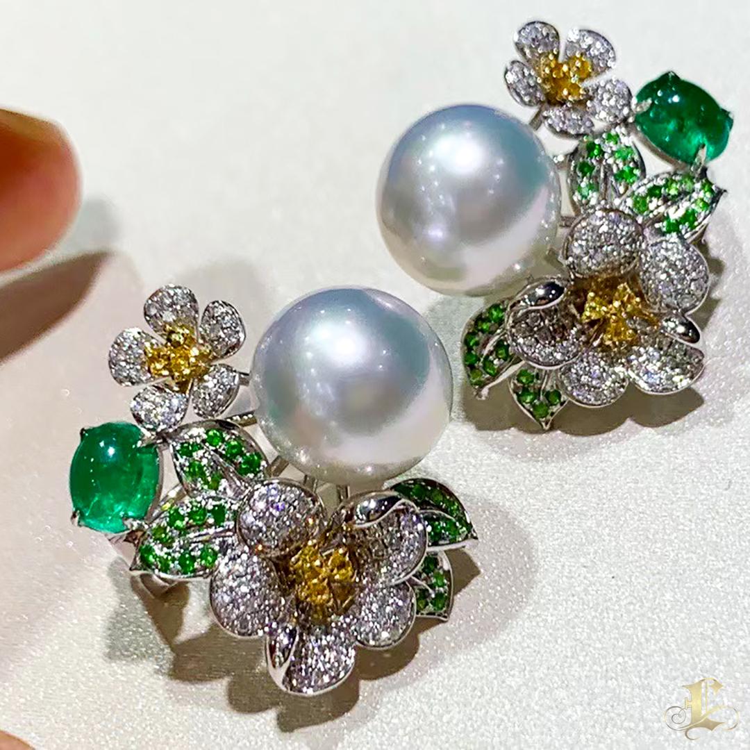 Women's 【Vine Symphony】Garden Bloom Aurora South Sea Pearl Emerald Diamond Earrings For Sale