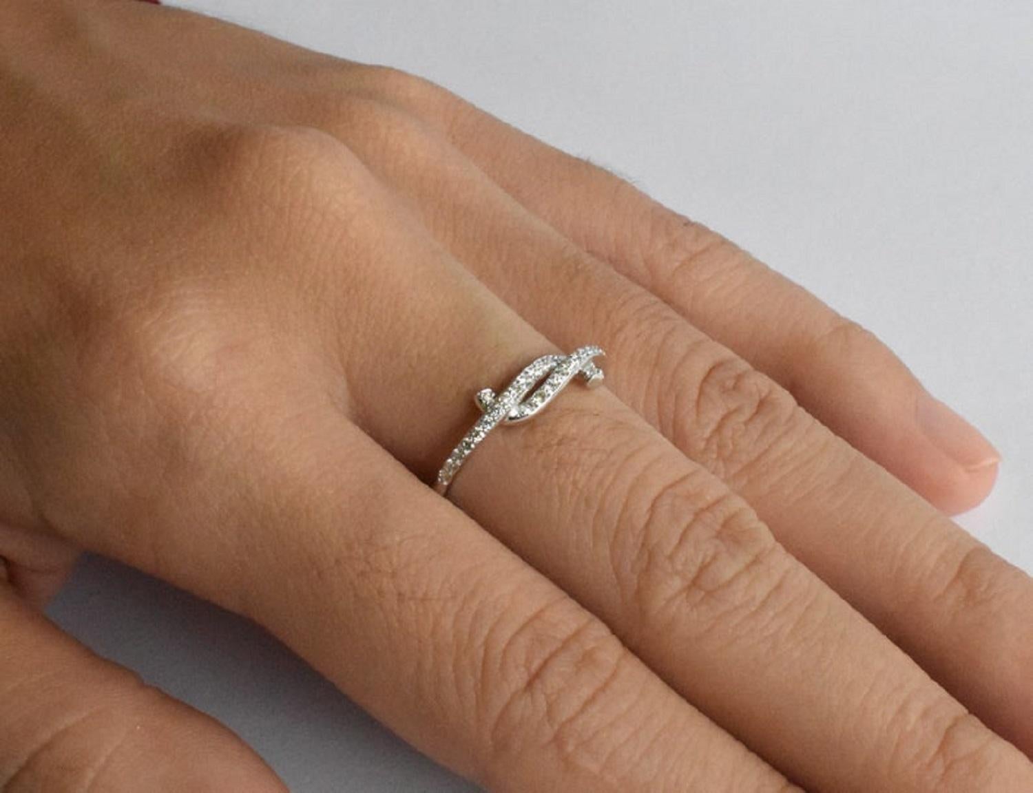 For Sale:  18k Gold Diamond Engagement Ring Diamond Knot Ring Wedding Ring 8