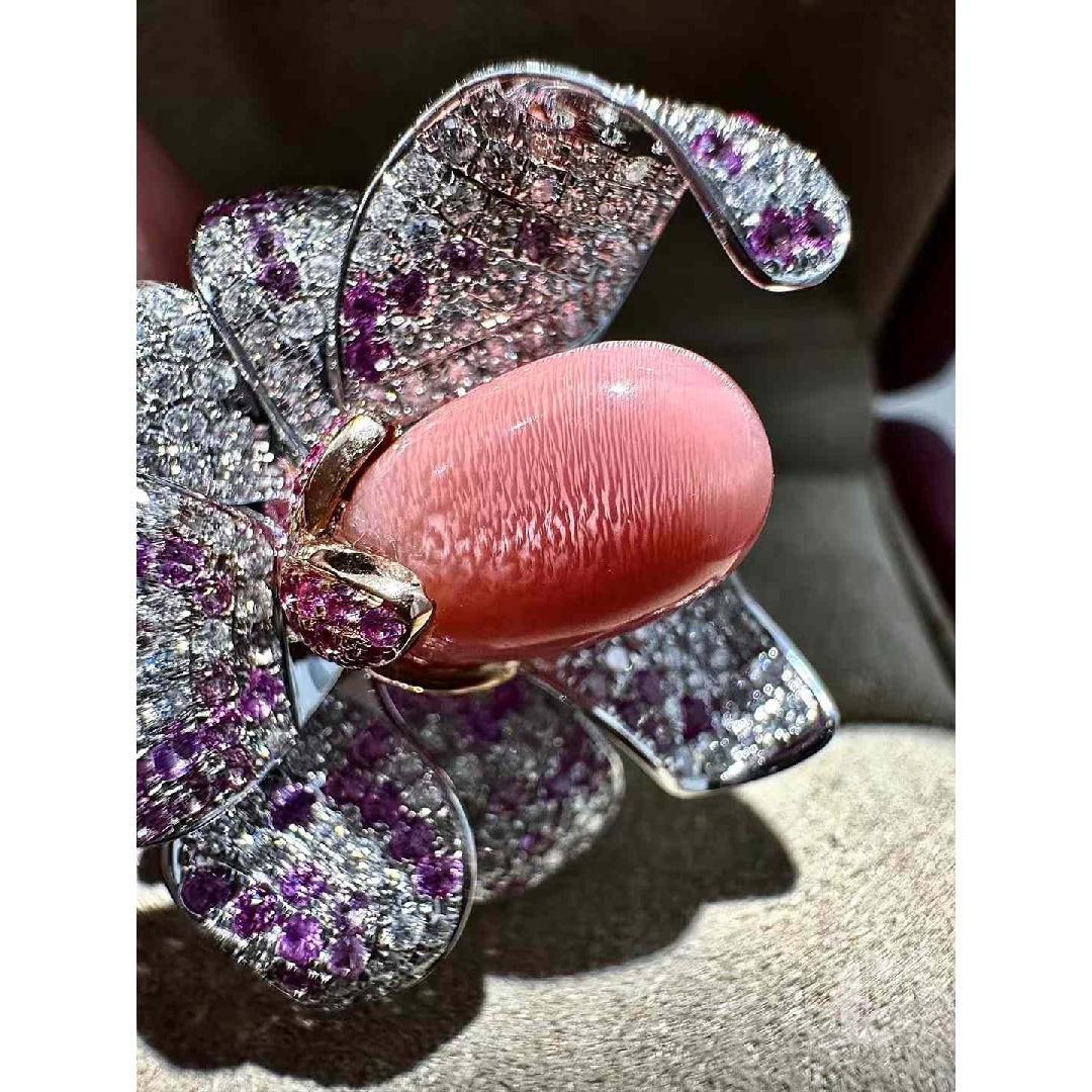 【Conchéa】Empress Orchid Convertible 3-Way Conch Pearl & Diamond Jewelry — 5.2ct For Sale 4