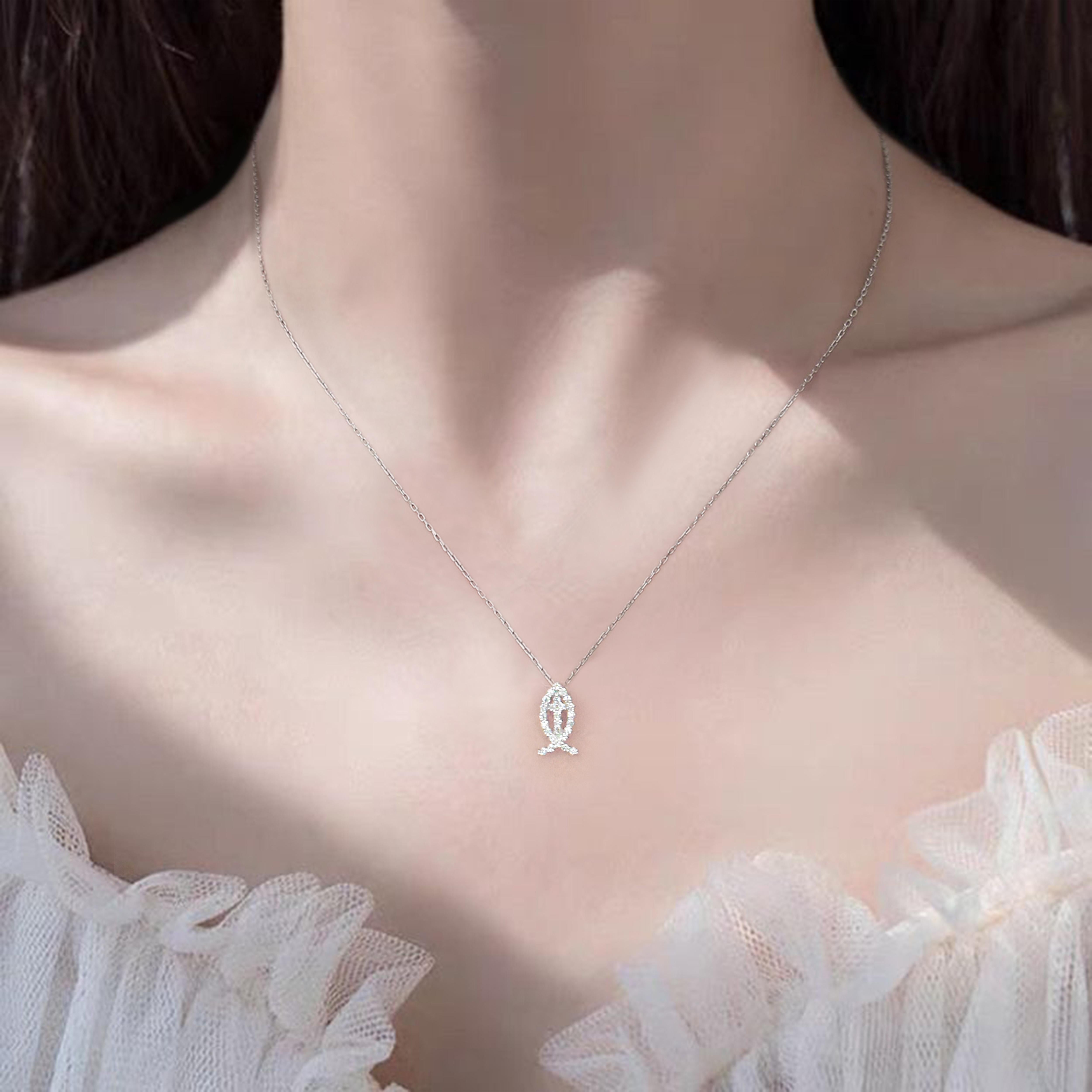 18 Karat Gold Diamant-Halskette mit Fischkreuz-Halskette, religiöse Halskette für Damen oder Herren im Angebot