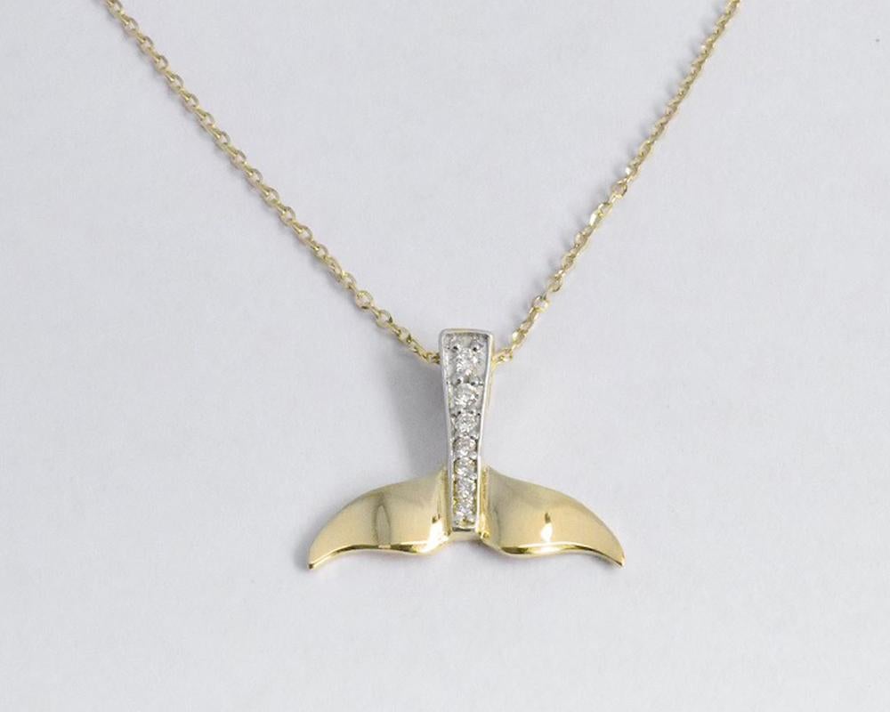 Modern 18k Gold Diamond Fish Tail Necklace Whale Tail Pendant Mermaid Tail Pendant For Sale