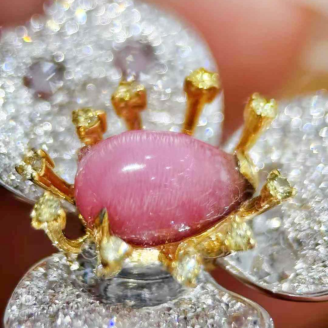 【Conchéa】Divine Orchid Convertible Conch Pearl Ring & Pendant — 1.3ct In New Condition For Sale In New York, NY