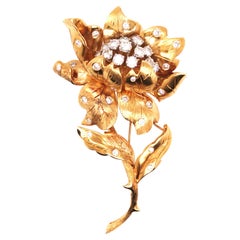 Vintage 18K Gold Diamond Flower Brooch