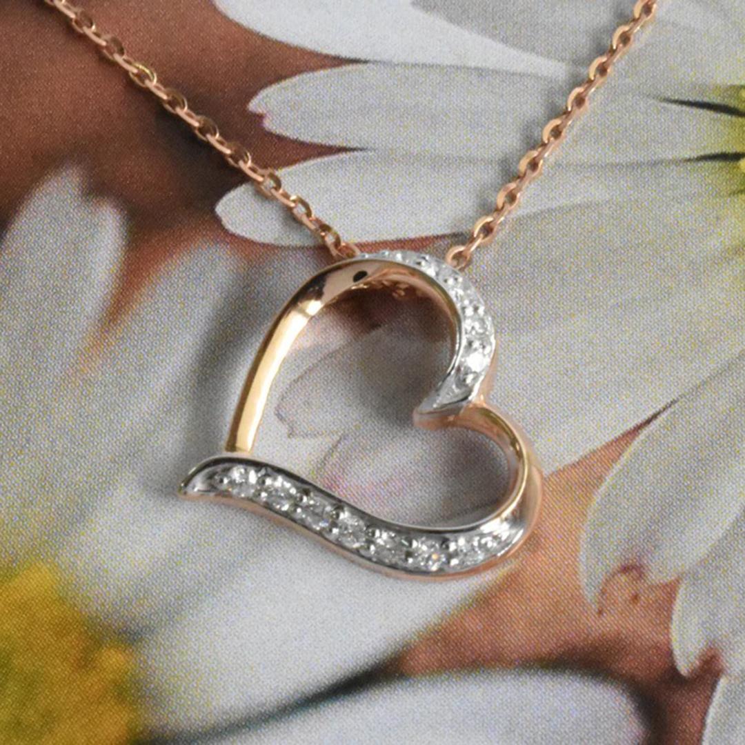 18k Gold Diamond Heart Pendant Necklace Valentine Jewelry For Sale 1