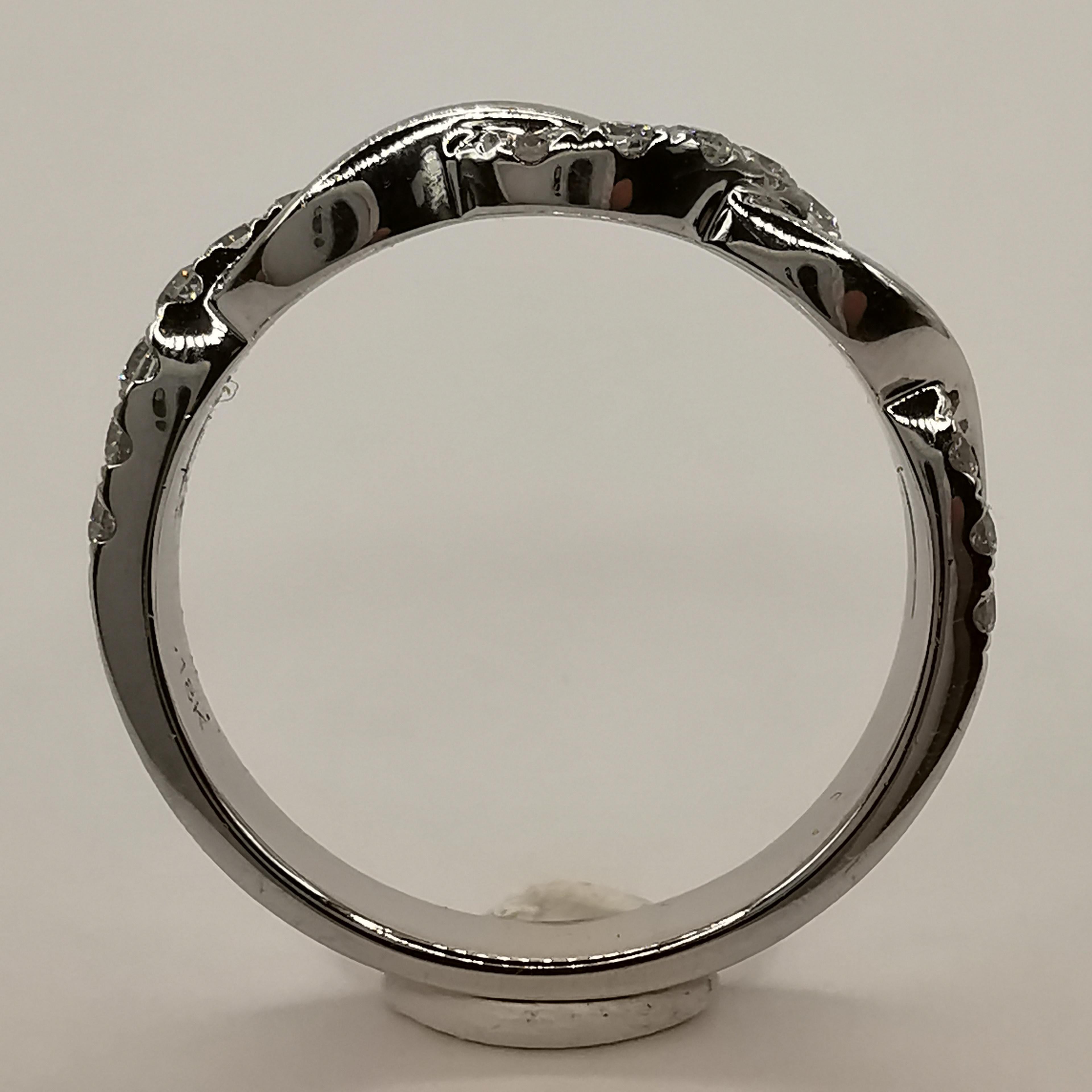 For Sale:  18K White Gold Diamond Interlaced Pavé Infinity Band Wedding Ring 4