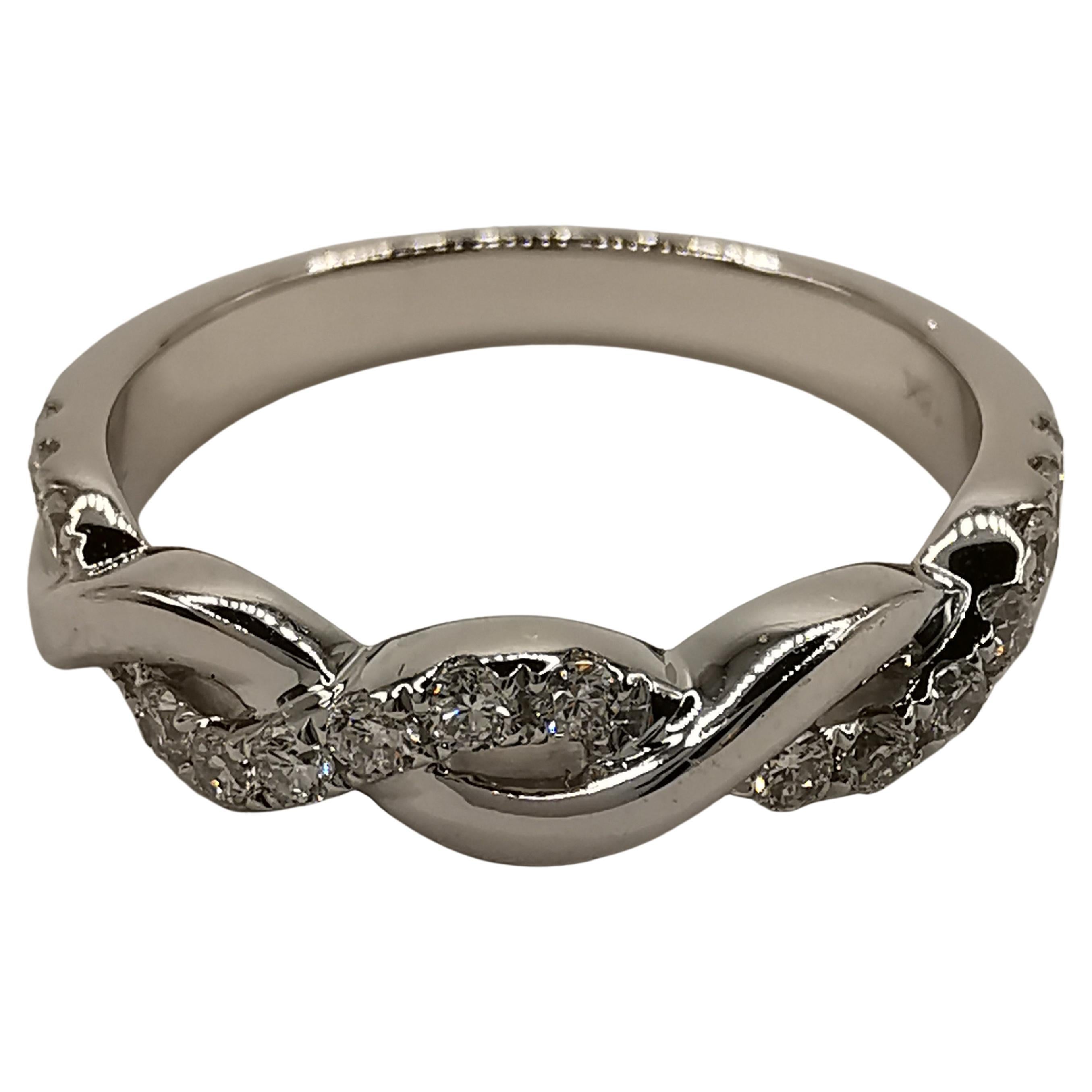 For Sale:  18K White Gold Diamond Interlaced Pavé Infinity Band Wedding Ring