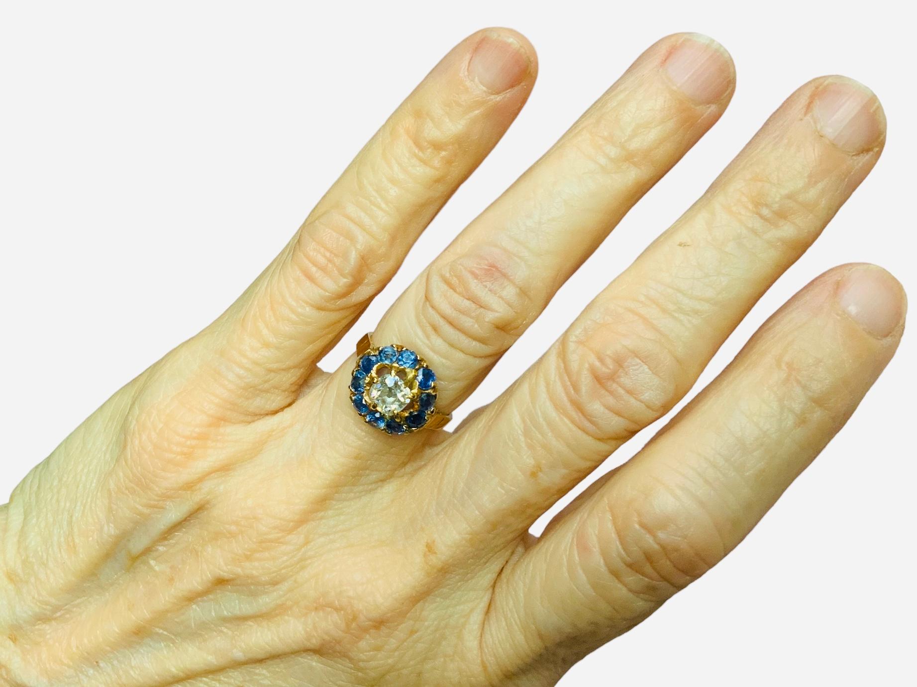 Anello a grappolo con diamante e iolite in oro 18k in vendita 13
