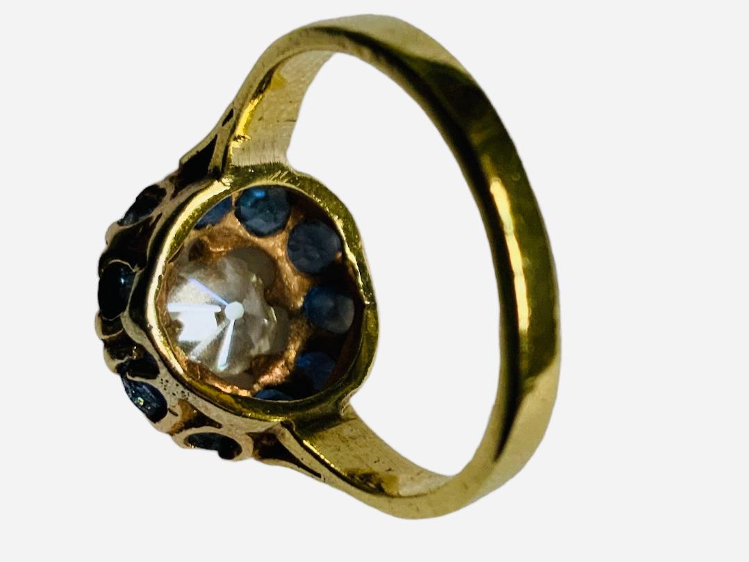 Vittoriano Anello a grappolo con diamante e iolite in oro 18k in vendita