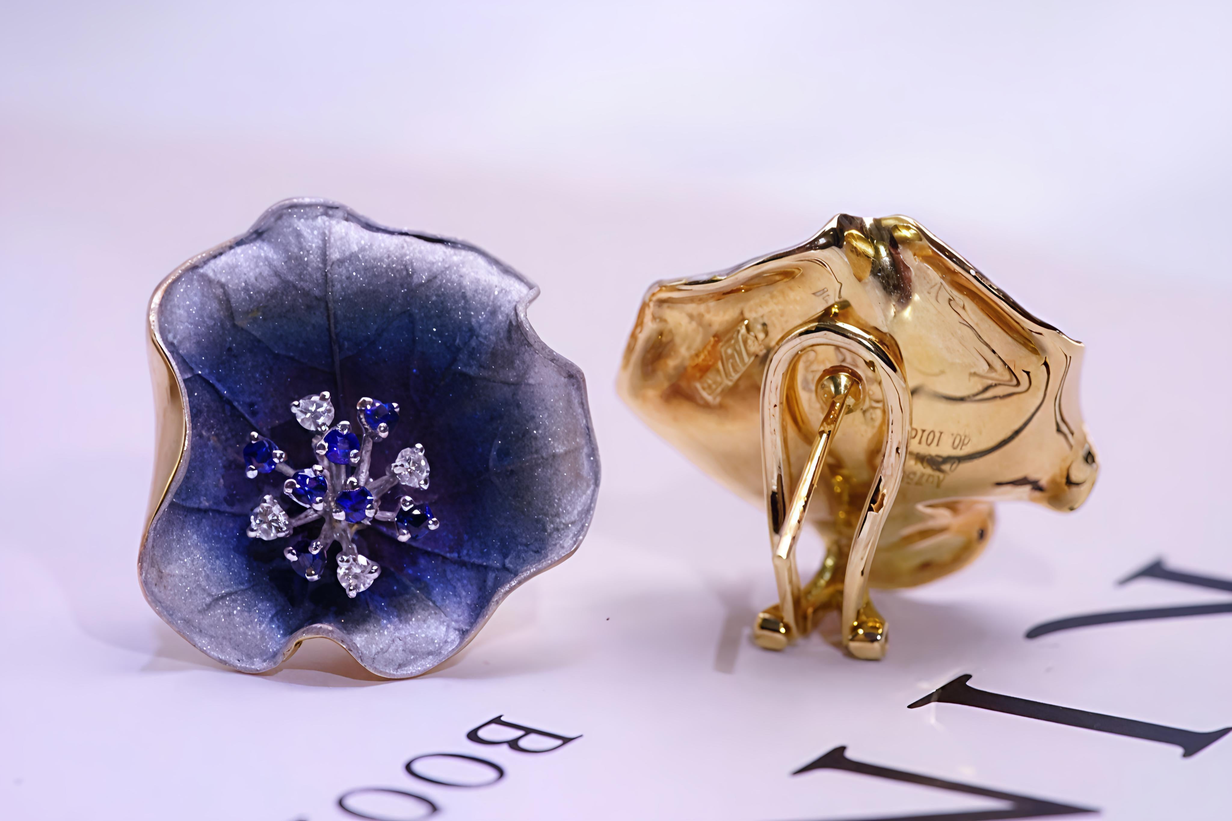 Round Cut 18K Gradient Colored Lotus Designed Blue Sapphire and Diamond Earrings For Sale