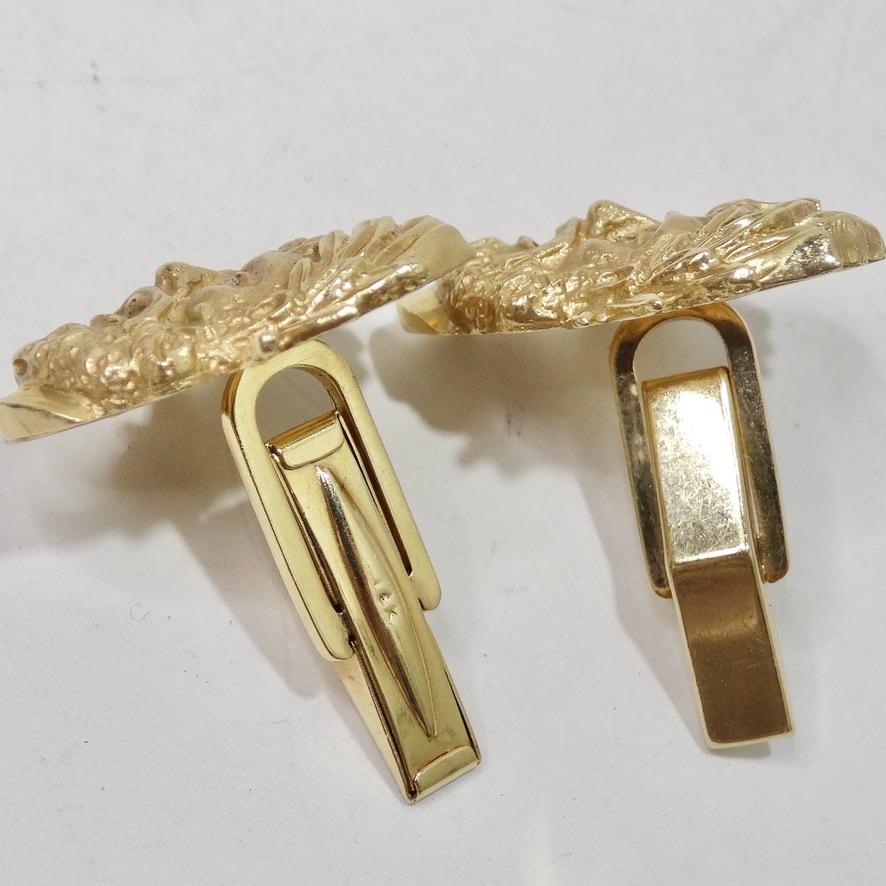 18K Gold Diamond Moses Motif Cufflinks In Good Condition For Sale In Scottsdale, AZ