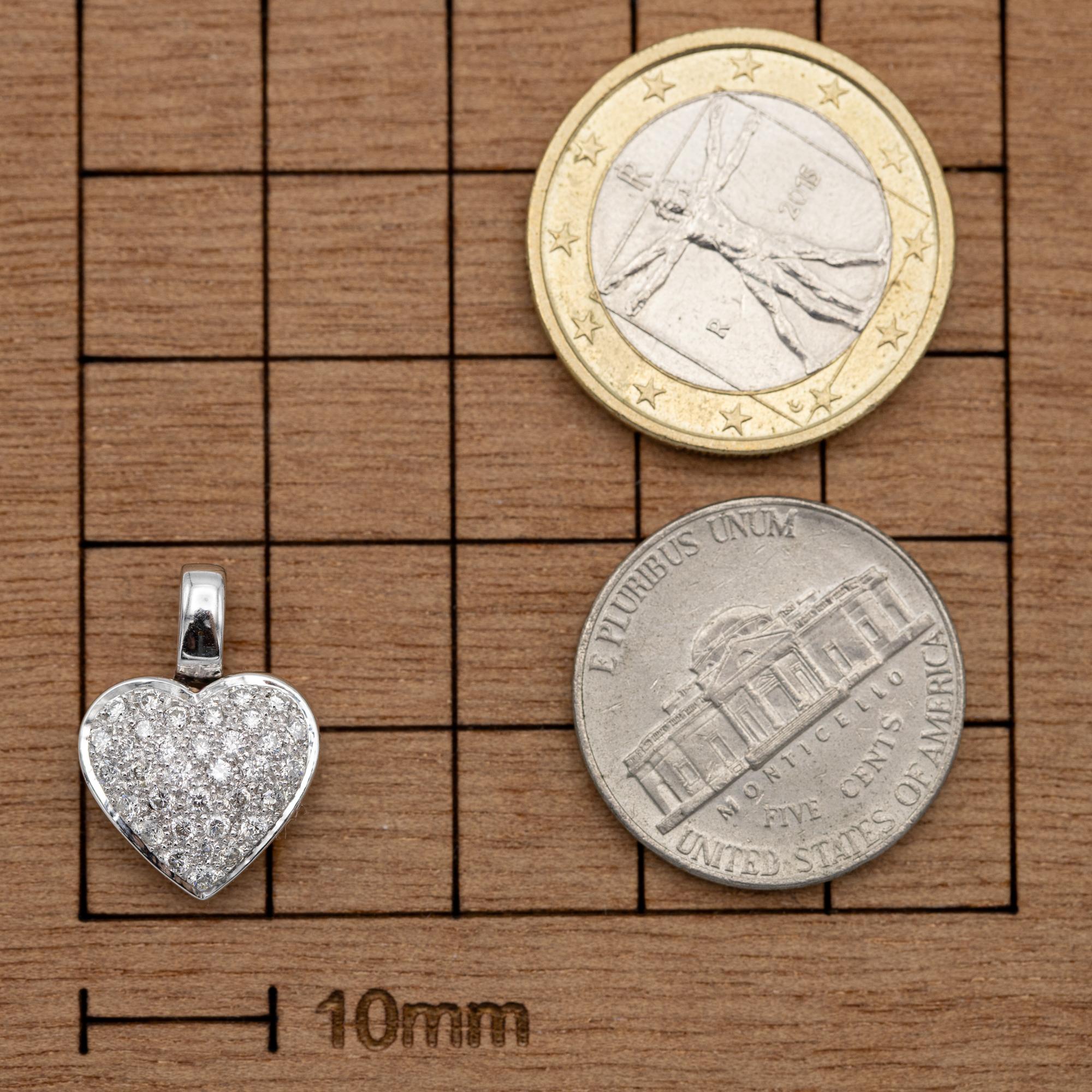 Pendentif cœur vintage en or massif 18 carats et diamants - Cadeau romantique Bon état - En vente à Antwerp, BE