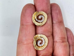 Boucles d'oreilles Redgillite en or 18k avec diamants