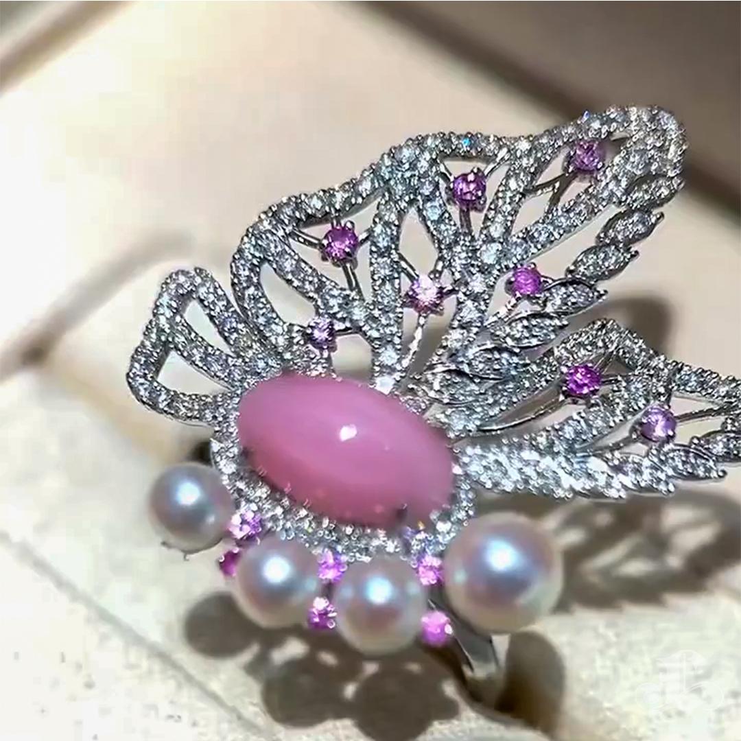Anello Farfalla con perle di conchiglia con ali d'aurora - 2,18ct in vendita 3